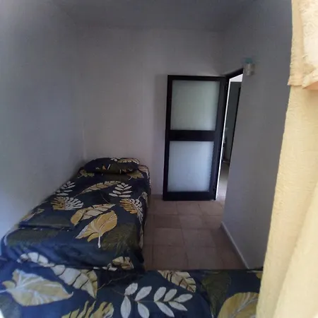 Hydrovor Hostel Dıraç